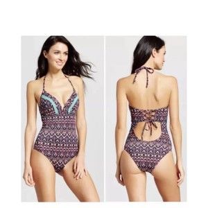 Shade And Shore 38B One Peice Bathing Suit Swimsuit